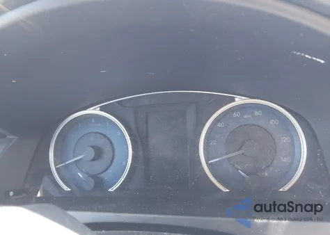 2016 Toyota Camry Le z USA, uszkodzony, nr VIN 4T4BF1FK6GR520696